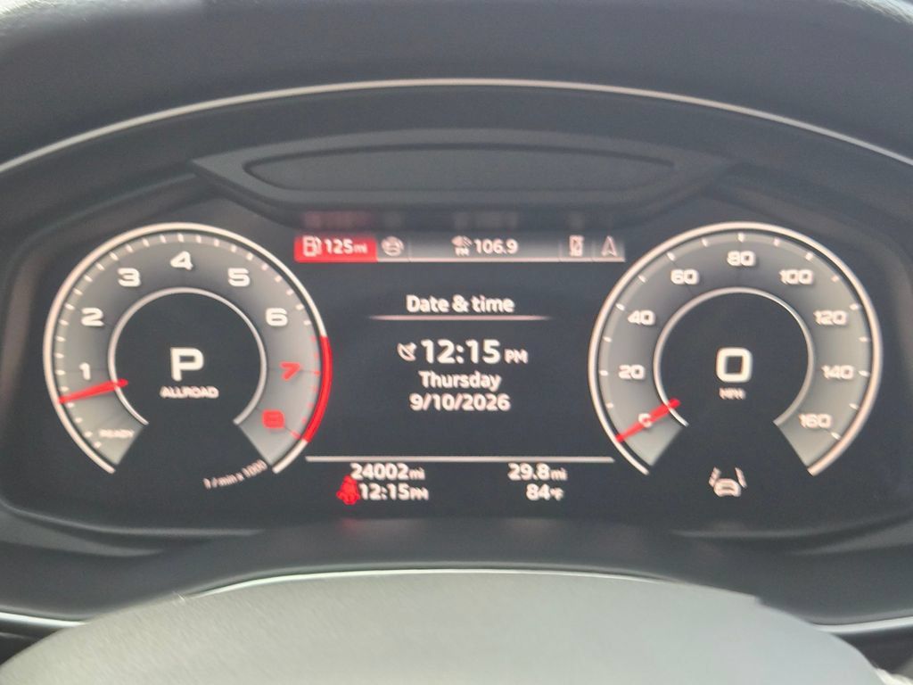 Used 2025 Audi Q8 Prestige AWD/4WD image 25