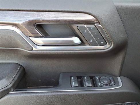 Used 2023 Chevrolet Silverado 1500 LTZ w/ LTZ Premium Package image 13