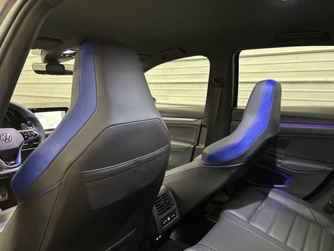 Used 2023 Volkswagen Golf 20th Anniversary Edition image 25