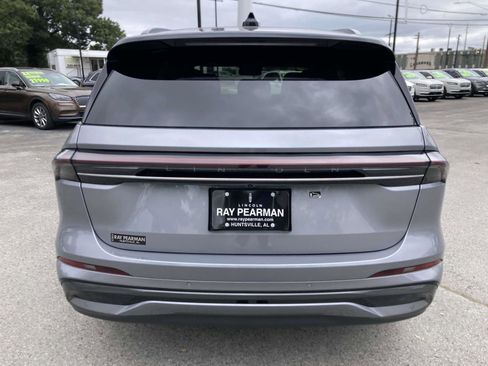 New 2025 Lincoln Nautilus Reserve image 6