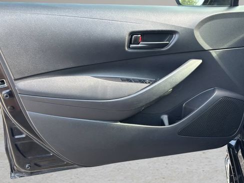 Used 2024 Toyota Corolla LE FWD image 16