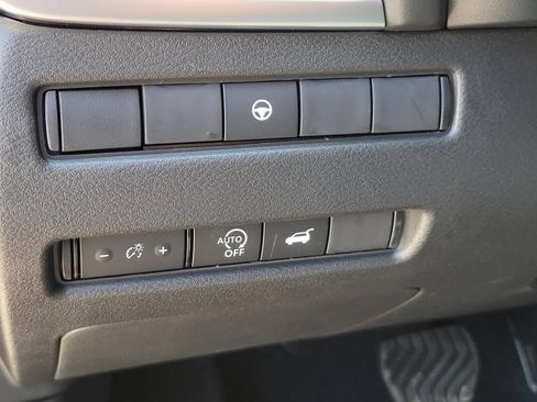 New 2026 Nissan Rogue SV FWD image 19