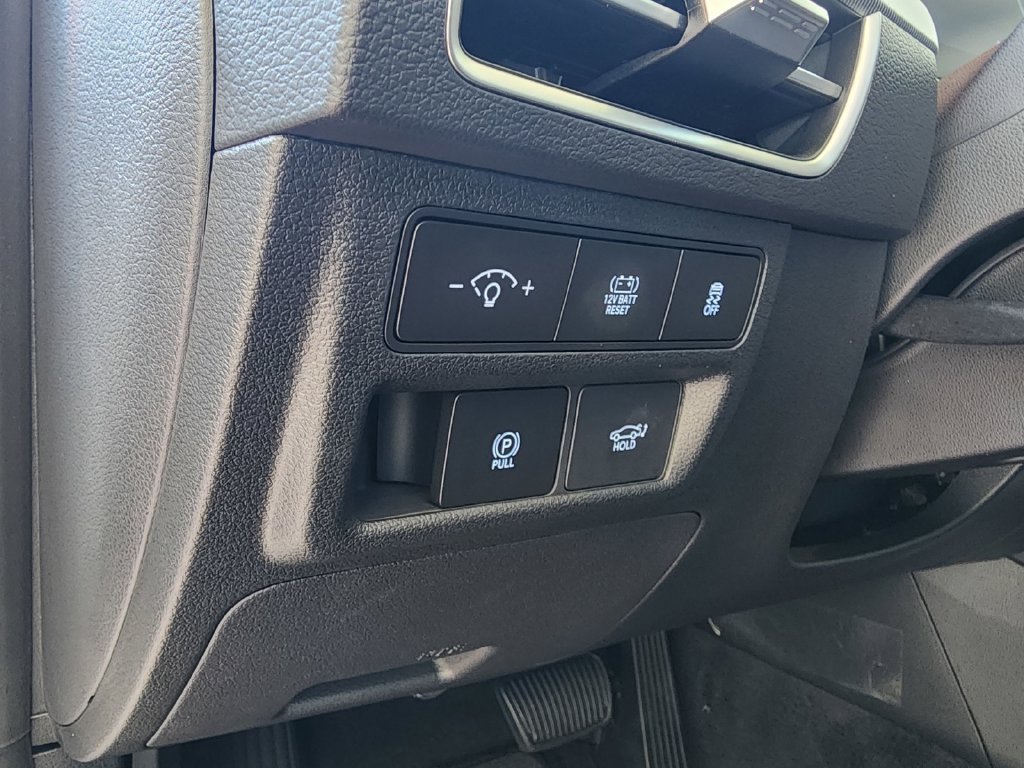 Used 2025 Hyundai Sonata Limited FWD image 18
