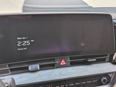 Used 2025 Kia Sportage X-Line Prestige image 24