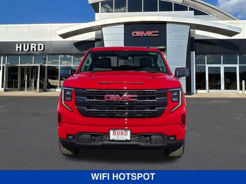 New 2026 GMC Sierra 1500 Elevation image 9