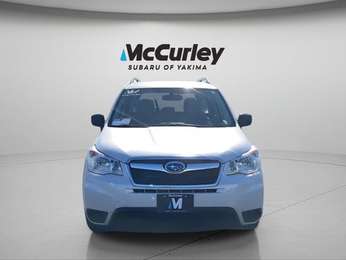 Used 2015 Subaru Forester 2.5i w/ Alloy Wheel Package AWD/4WD image 8