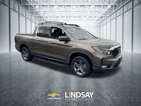 Used 2021 Honda Ridgeline RTL-E image 2