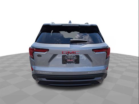 New 2027 GMC Terrain Elevation w/ Elevation Premium Package FWD image 5