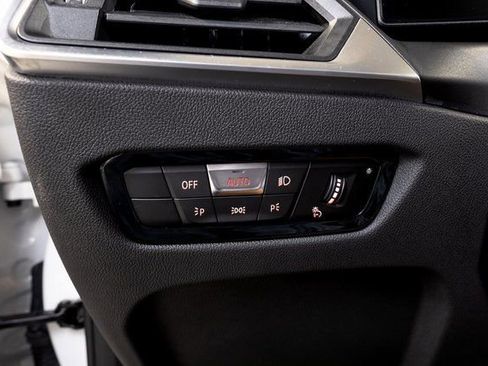 Used 2024 BMW M2 w/ Lighting Package image 44