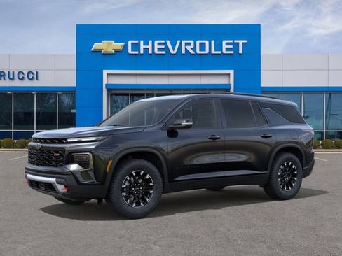 New 2026 Chevrolet Traverse Z71 image 2