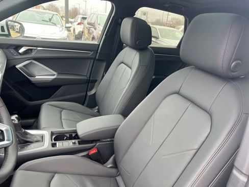 New 2025 Audi Q3 2.0T Premium image 7
