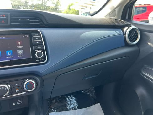 Used 2025 Nissan Versa SV w/ Trunk Package FWD image 11