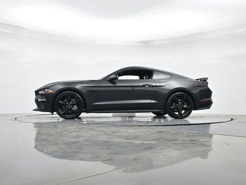 Certified 2022 Ford Mustang GT Premium w/ Black Accent Package RWD image 33