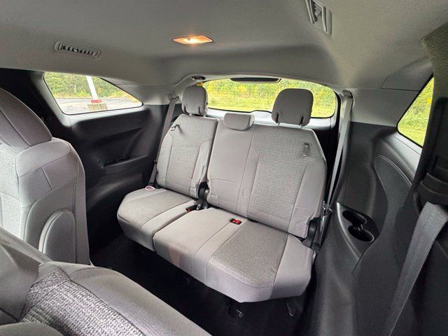 Certified 2025 Toyota Sienna LE w/ LE Plus Package AWD/4WD image 19