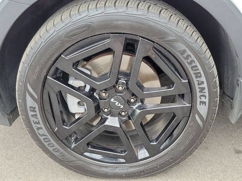 Certified 2024 Kia Telluride SX X-Line AWD/4WD image 6