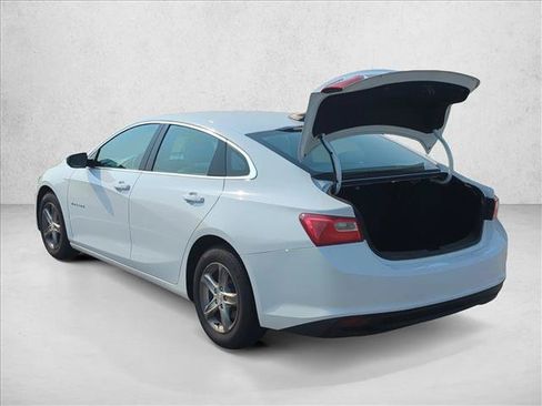 Used 2023 Chevrolet Malibu LS FWD image 10