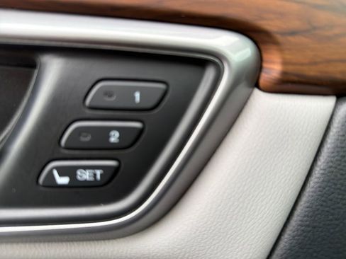 Used 2022 Honda CR-V Touring image 53