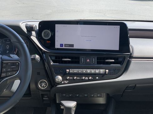 Certified 2025 Lexus ES 350 w/ Premium Package image 31