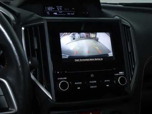 Used 2022 Subaru Crosstrek 2.0i Premium w/ Moonroof Package image 30