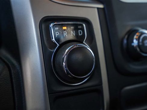 Used 2017 RAM 1500 Classic SLT image 19