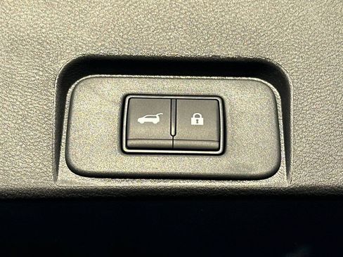 New 2026 Nissan Rogue SV FWD image 19