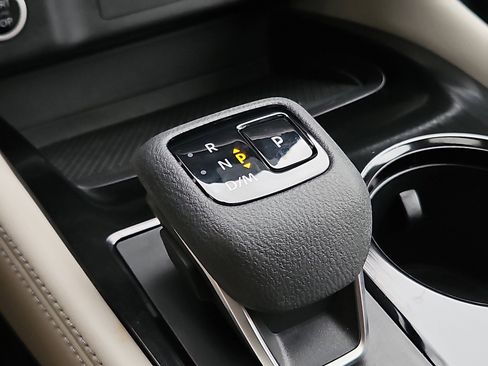 Certified 2023 Nissan Rogue SL w/ SL Premium Package image 15