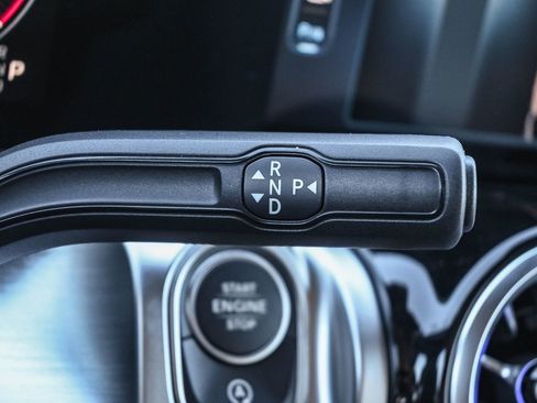 New 2026 Mercedes-Benz GLB 250 image 29