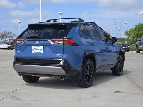 Used 2025 Toyota RAV4 XSE w/ Advanced Technology Package image 7
