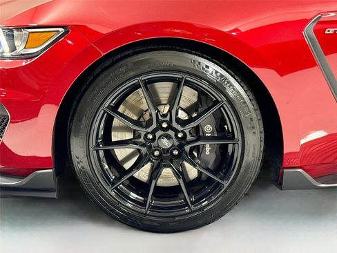 Used 2020 Ford Mustang Shelby GT350 w/ Technology Package image 40