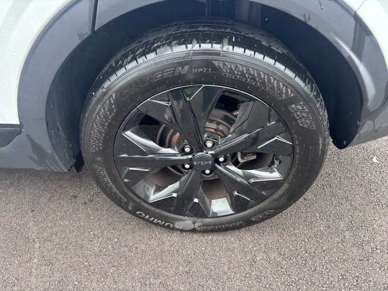 Certified 2025 Kia Sportage X-Line AWD/4WD image 15