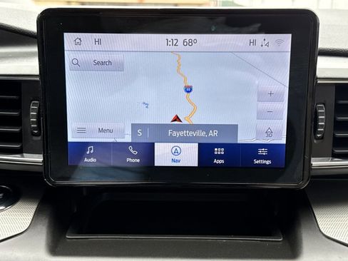 Used 2020 Ford Explorer XLT w/ Equipment Group 202A RWD image 9