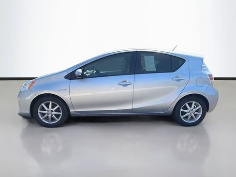 Used 2012 Toyota Prius C Three FWD image 4