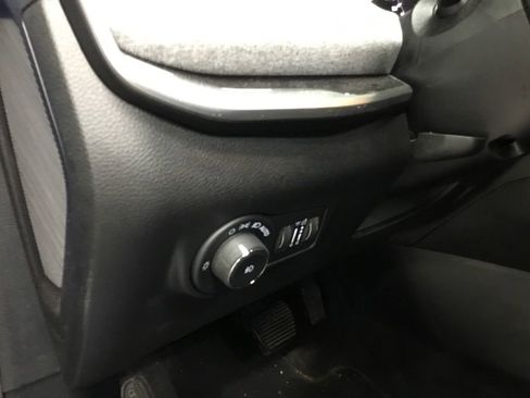 Used 2022 Jeep Compass Latitude w/ Convenience Group AWD/4WD image 8