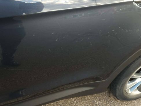 Used 2017 Hyundai Santa Fe SE AWD/4WD image 38