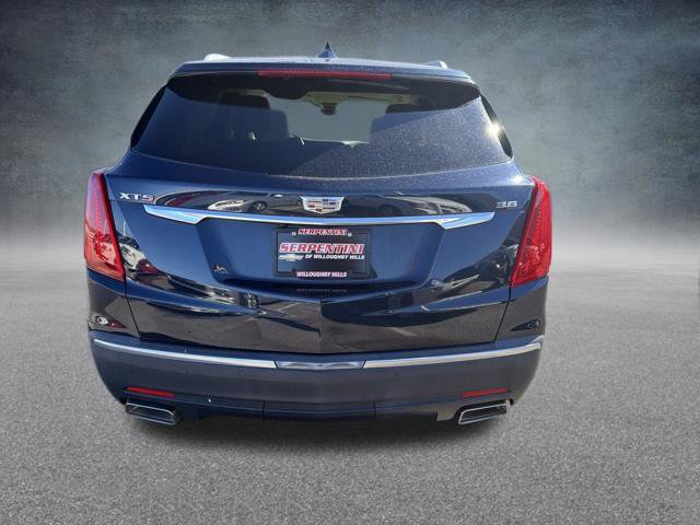 Used 2017 Cadillac XT5 Premium Luxury FWD image 8