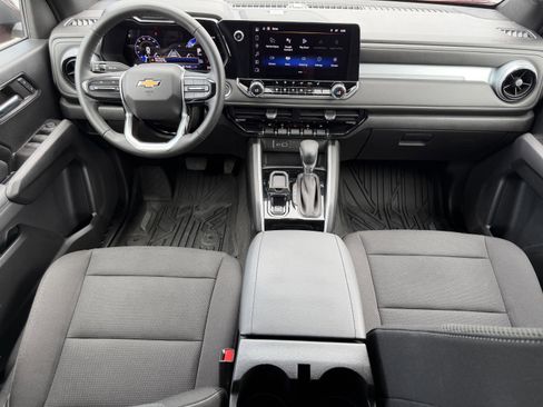 Certified 2024 Chevrolet Colorado LT w/ LT Convenience Package II RWD image 15