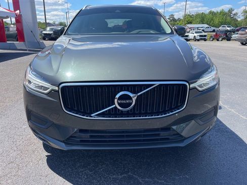 Used 2018 Volvo XC60 T6 Momentum w/ Vision Package AWD/4WD image 7