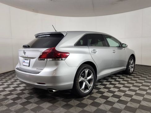 Used 2013 Toyota Venza XLE w/ XLE Premium Pkg AWD/4WD image 6