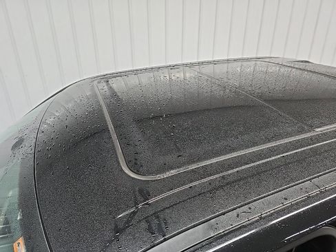 Used 2019 RAM 1500 Limited w/ Advanced Safety Group image 11