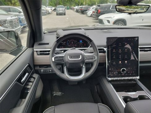New 2025 GMC Sierra EV Denali image 29