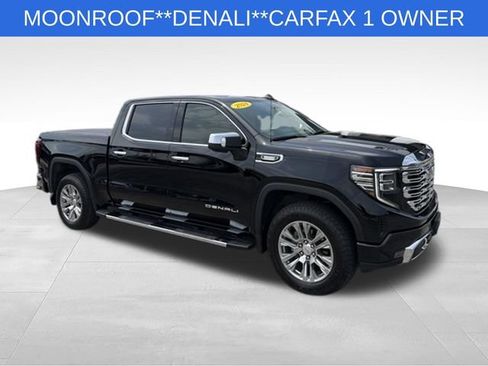 Used 2024 GMC Sierra 1500 Denali w/ Technology Package AWD/4WD image 1