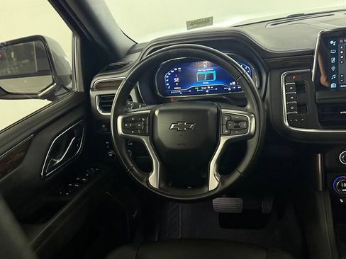 Used 2023 Chevrolet Tahoe Z71 AWD/4WD image 13