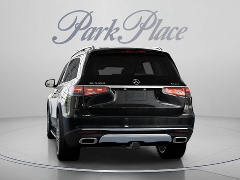 Used 2026 Mercedes-Benz GLS 450 4MATIC image 15