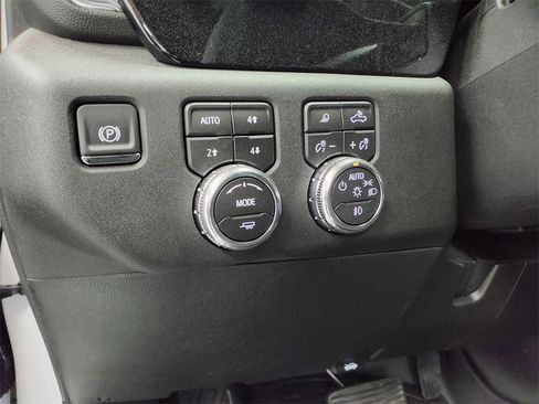 New 2026 GMC Sierra 2500 SLE w/ SLE Value Package; image 11