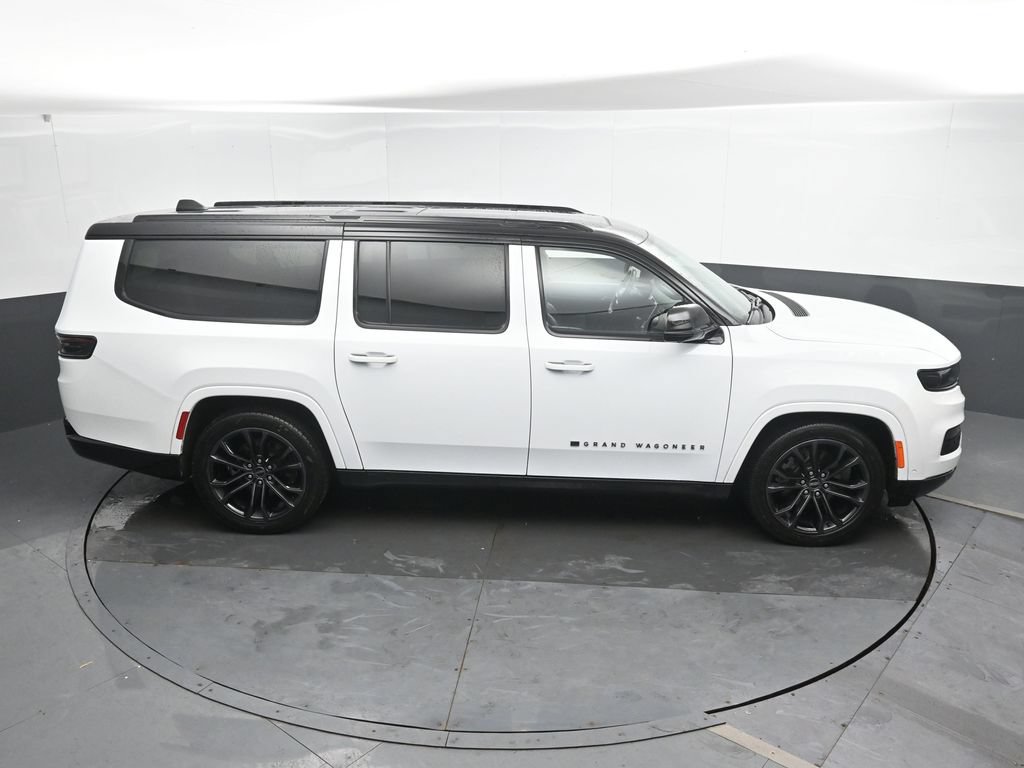 Used 2024 Jeep Grand Wagoneer L Series II w/ Quick Order Packagew 28T AWD/4WD image 34
