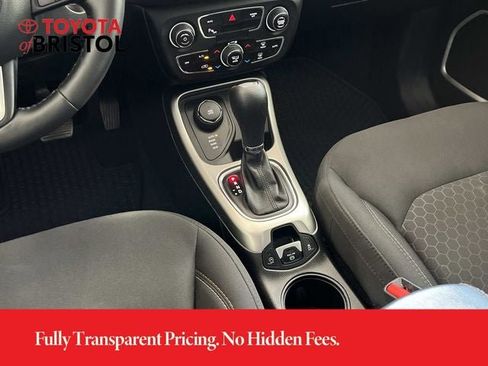 Used 2018 Jeep Compass Sport w/ Tech Group AWD/4WD image 14
