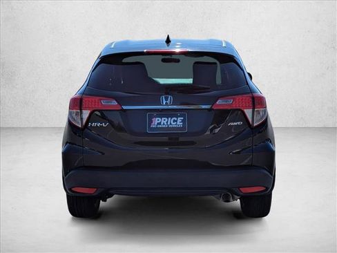 Used 2022 Honda HR-V LX image 6
