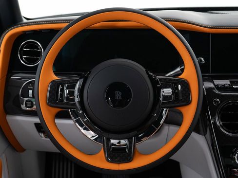 New 2026 Rolls-Royce Cullinan Black Badge AWD/4WD image 42