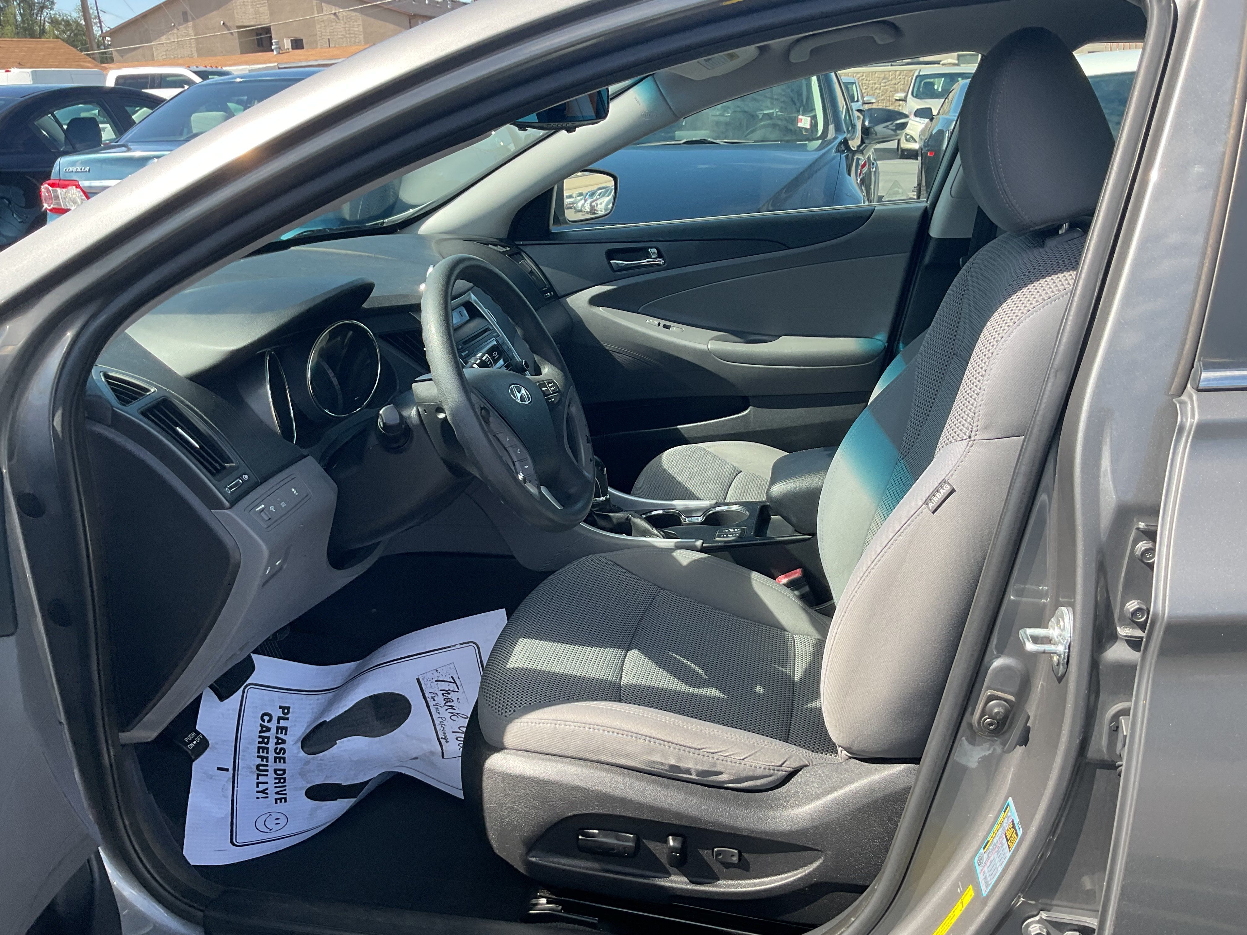 Used 2013 Hyundai Sonata GLS w/ Popular Equipment Pkg FWD image 11