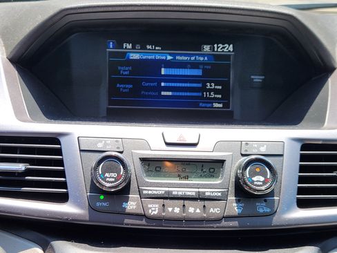 Used 2014 Honda Odyssey EX-L image 10